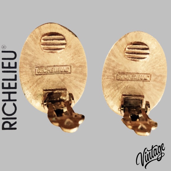 VTG 80’s - Richelieu Oval Champagne Pearl Gold Tone Clip On Earrings - Picture 2 of 2